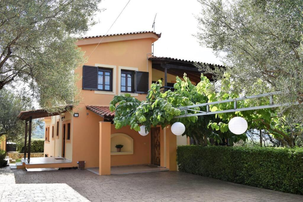 Ampelos Hillside Villa Akráta Eksteriør bilde